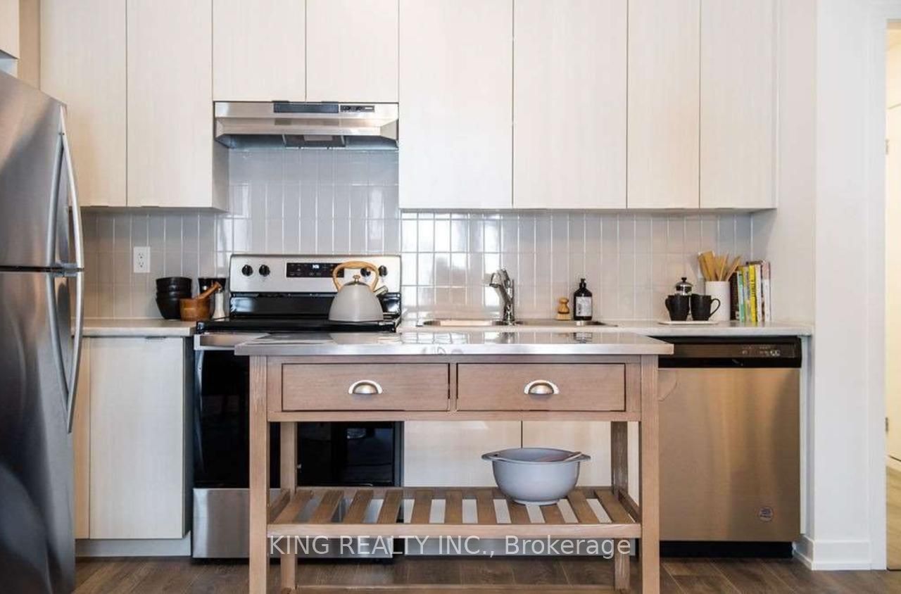 Unit 411 - 1525 Kingston Road, Pickering 1