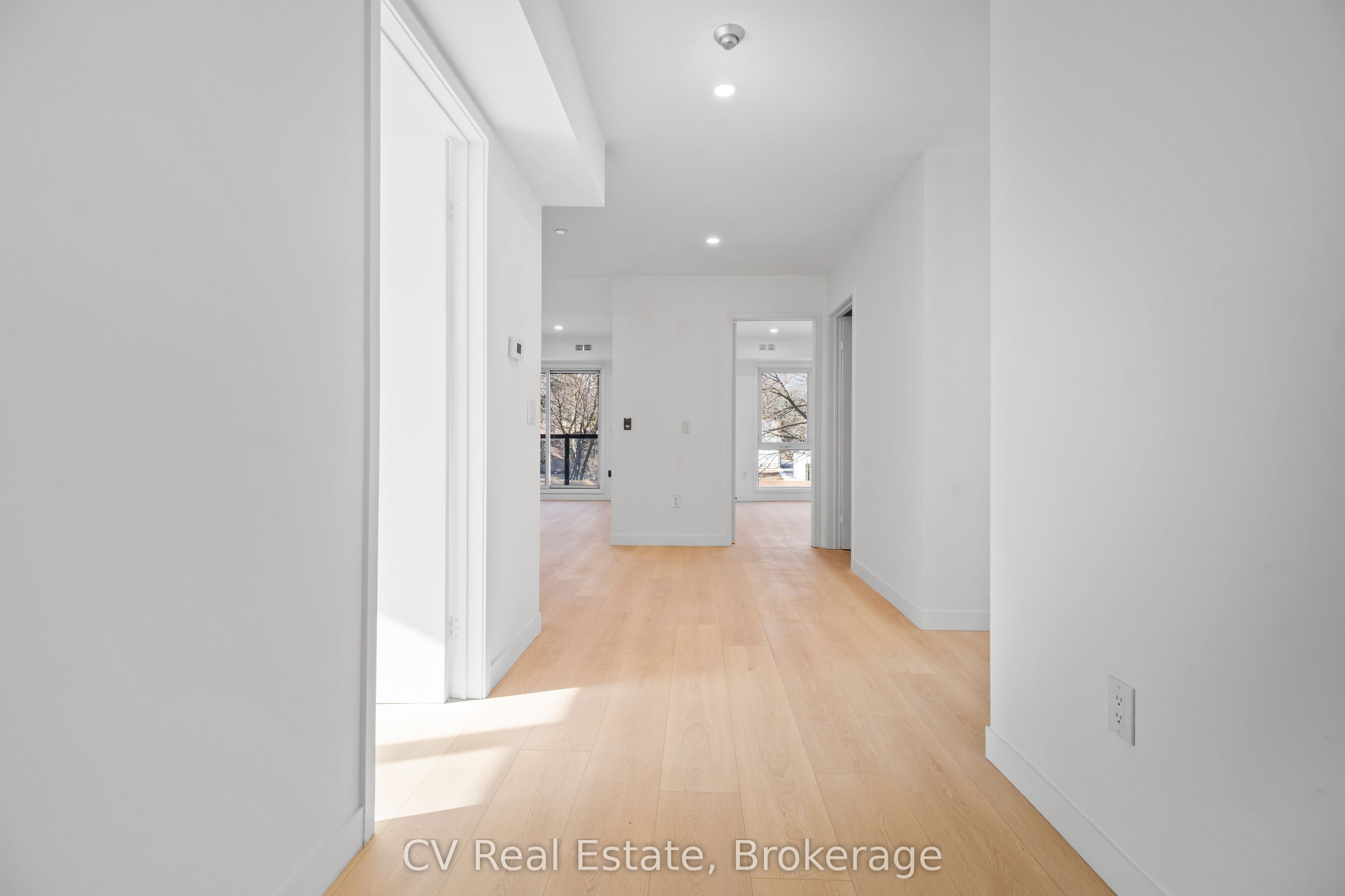 Unit 402 - 61 Orchard Park Drive, Scarborough 3