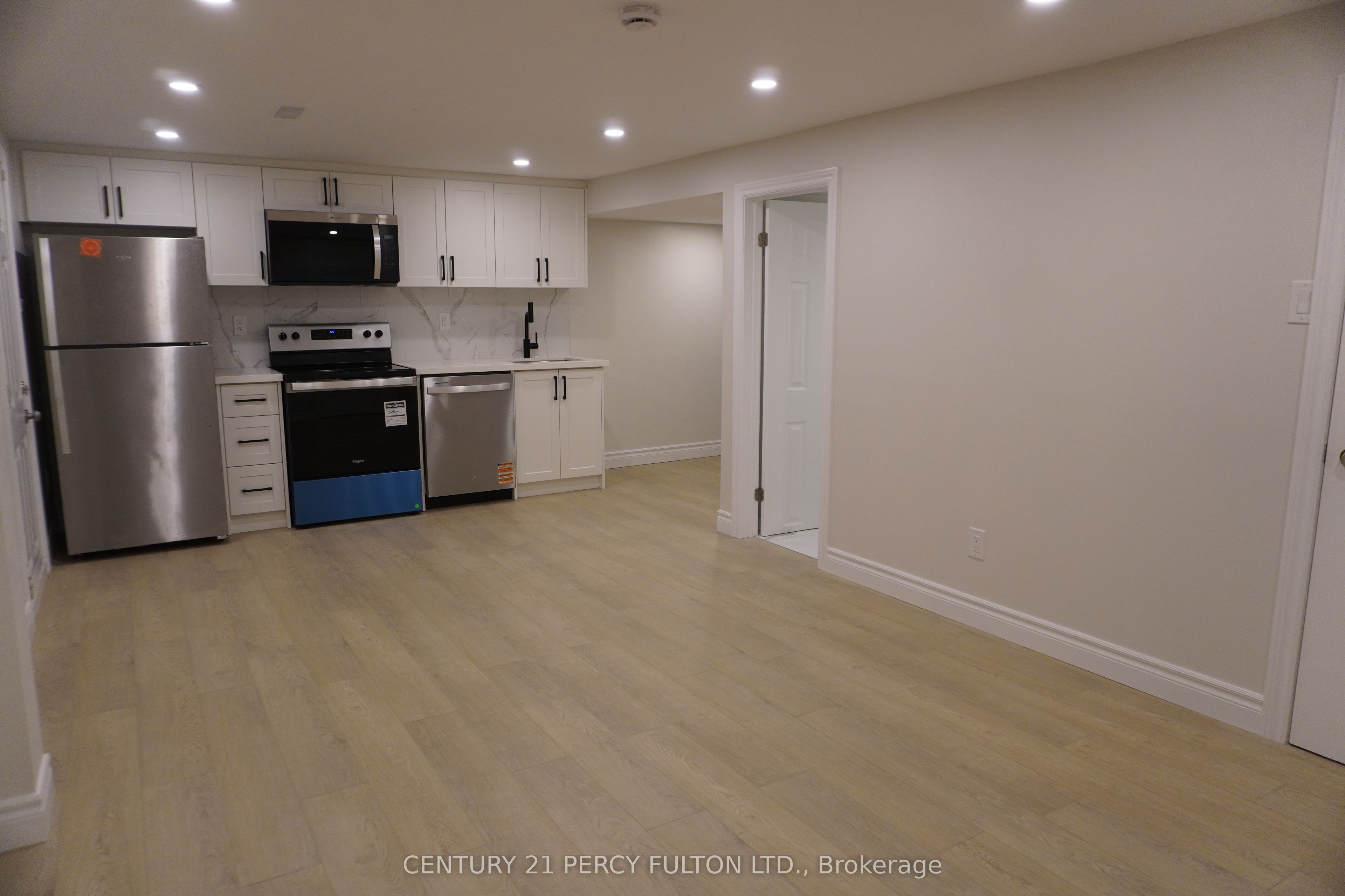 Unit Bsmt - 2 Pitfield Road, Scarborough 5