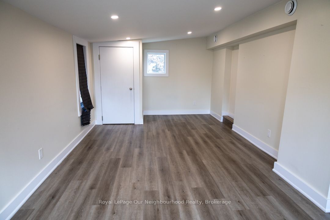 Unit Unit 3 - 103 Ritson Road S, Oshawa 1
