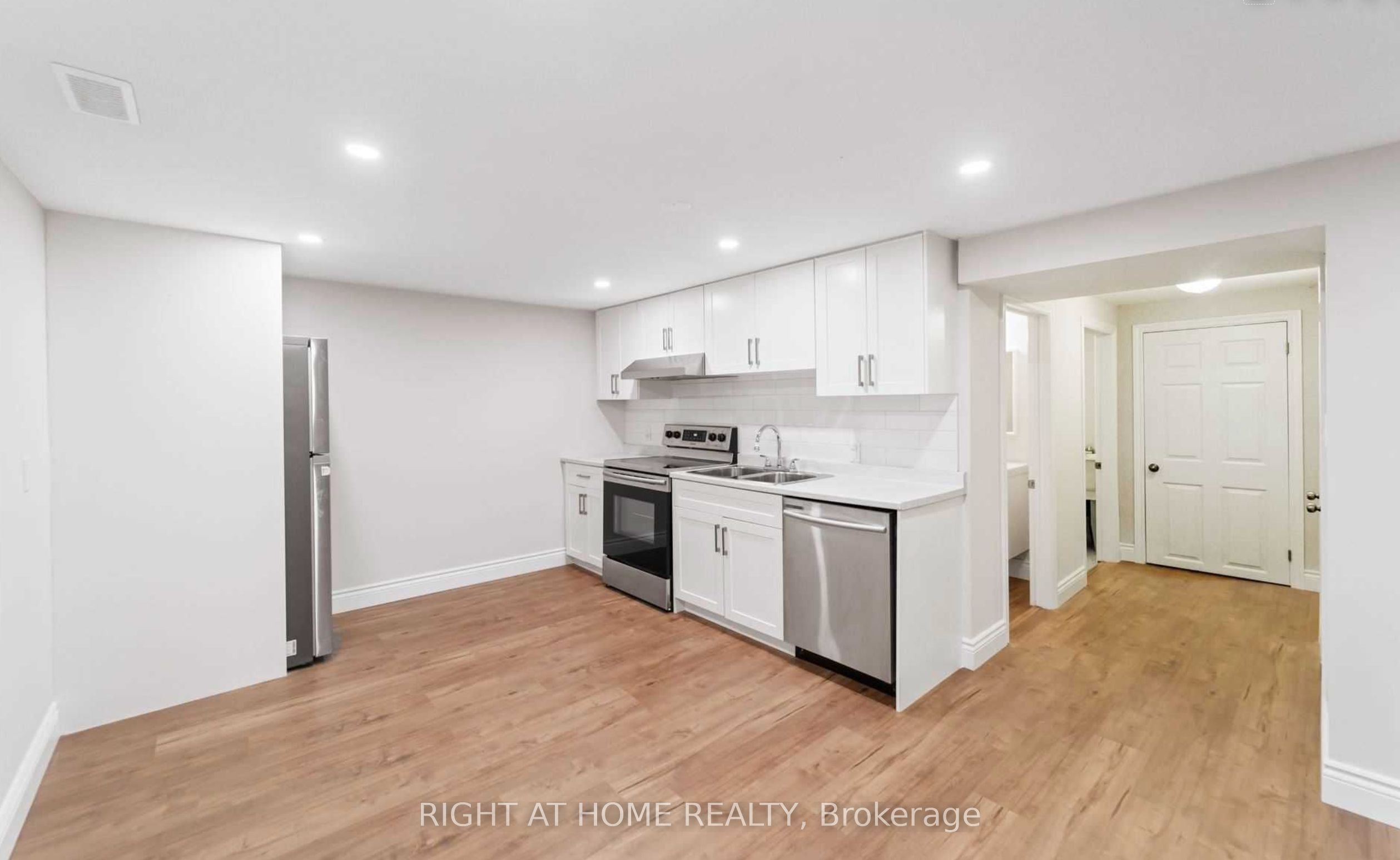 459 Nipigon Street, Oshawa 2