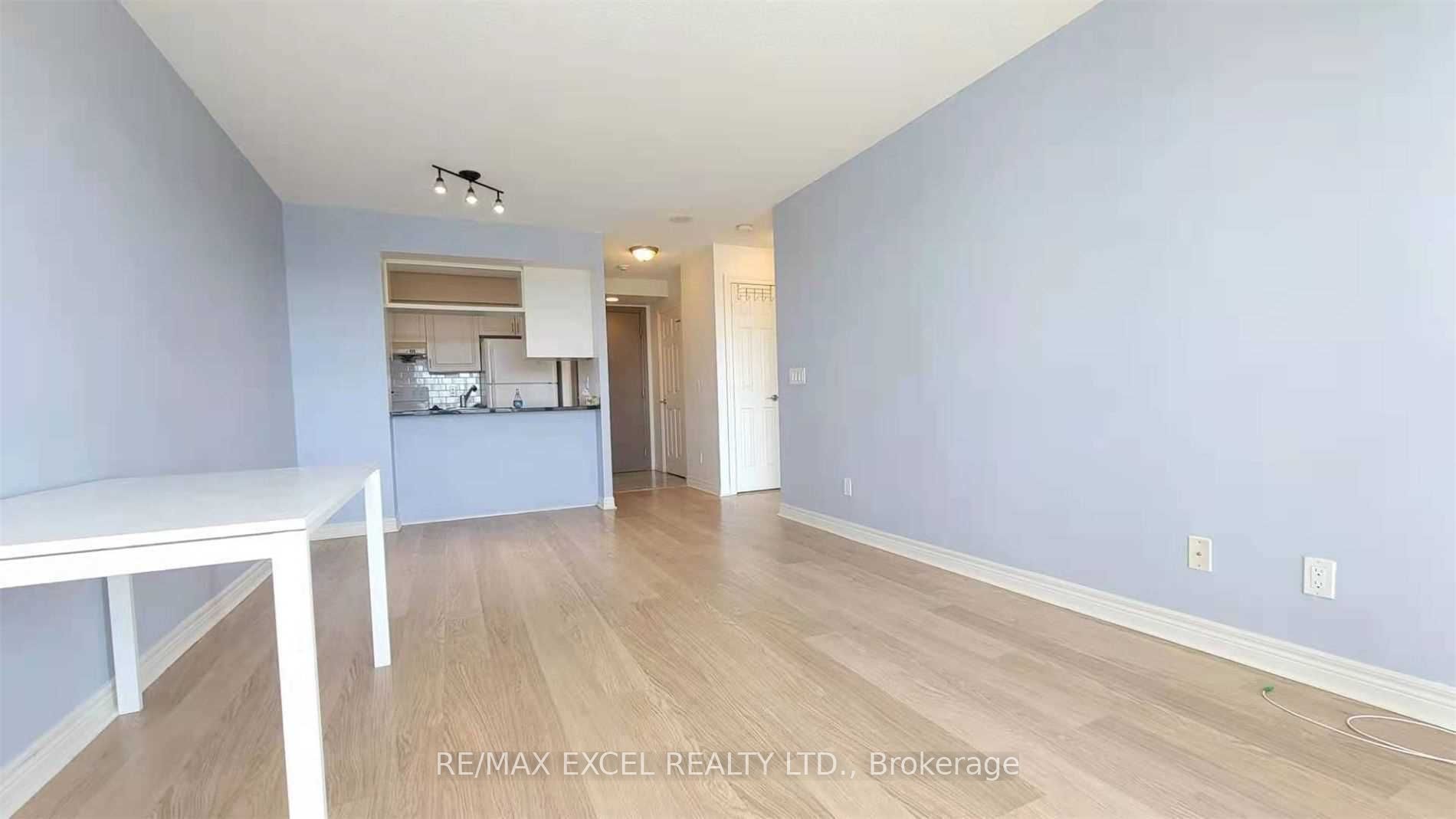 Unit 908 - 60 Town Centre Court, Scarborough 3