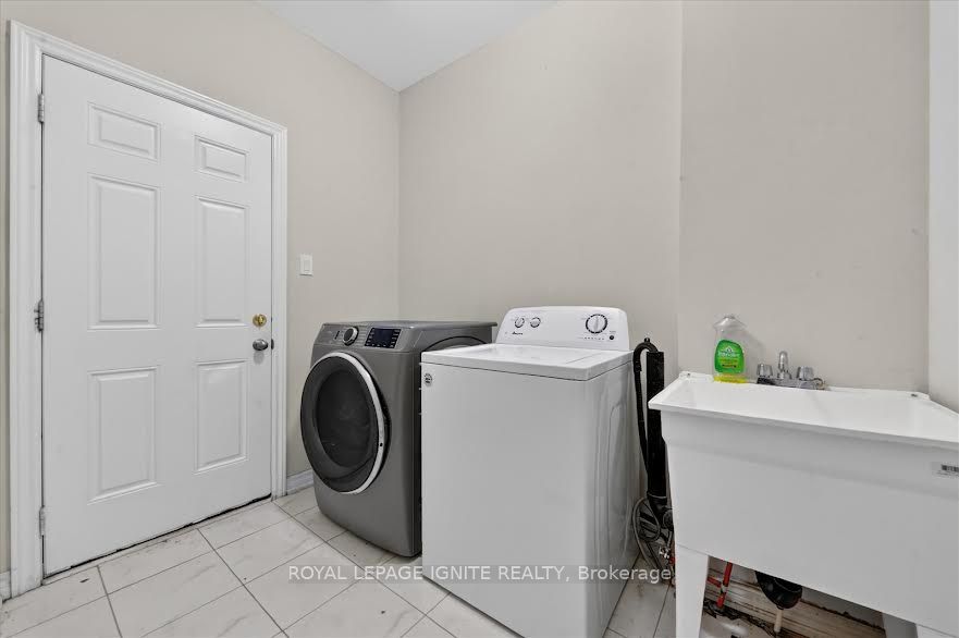 Unit BSMT - 67 Henry Smith Avenue, Clarington 4