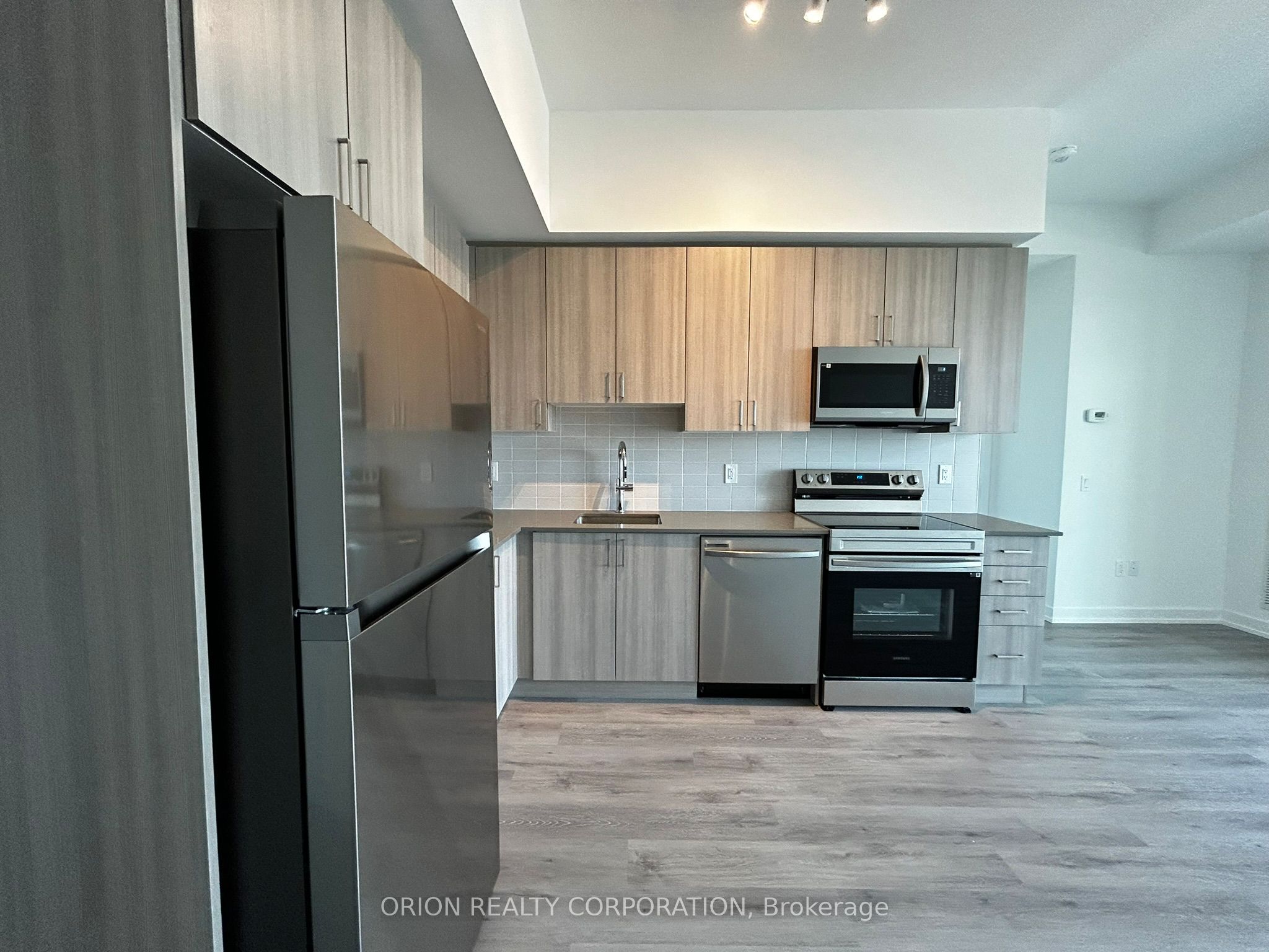 Unit 2610 - 1455 Celebration Drive, Pickering 3