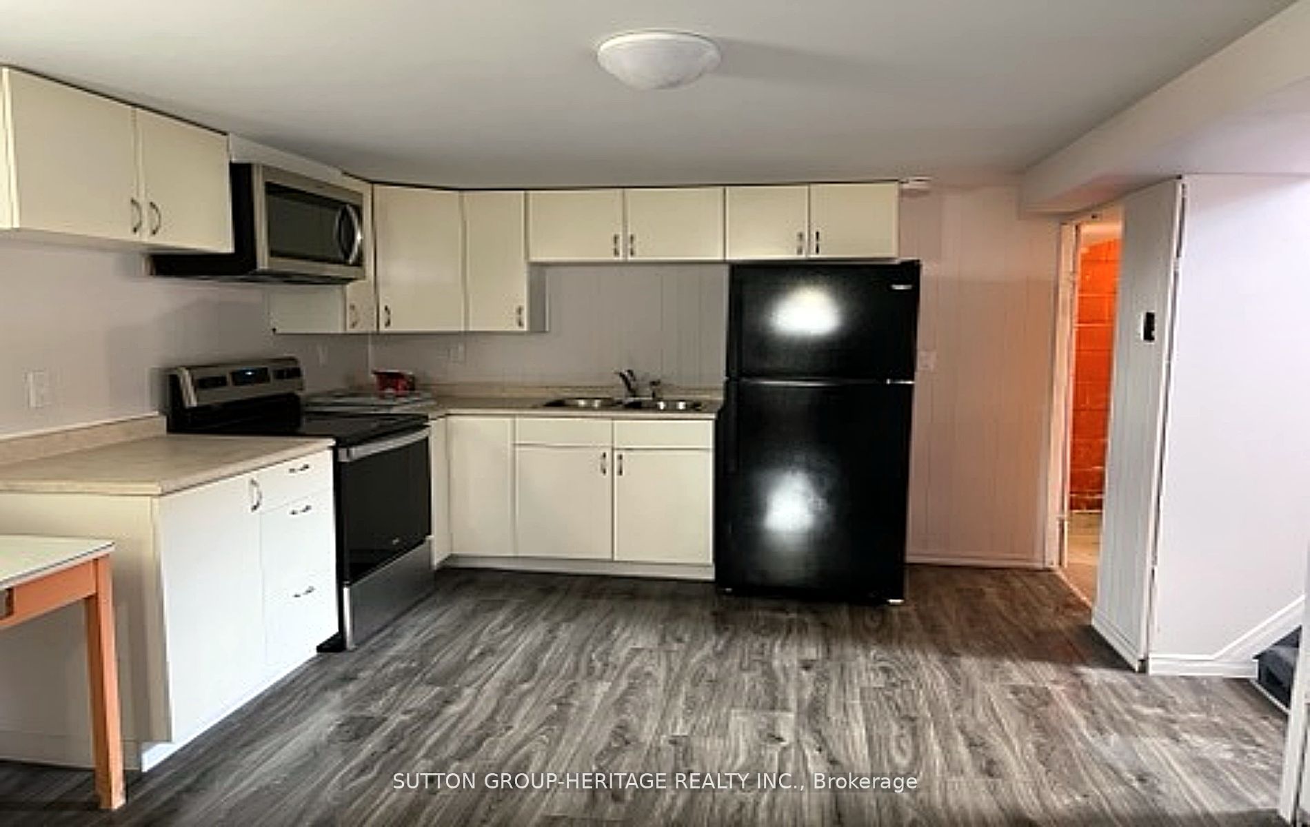 Unit Lower - 49 Grassmere Court, Oshawa 4