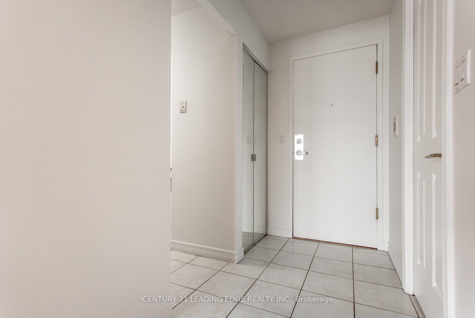 Unit 1830 - 68 Corporate Drive, Scarborough 2