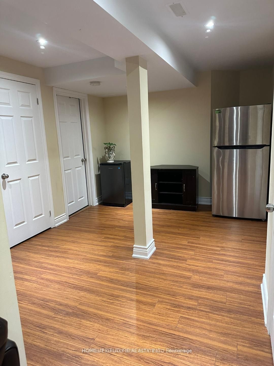 Unit BSMT - 11 Clair Avenue, Whitby 3