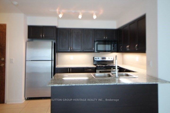 Unit 1111 - 1235 Bayly Street, Pickering 4