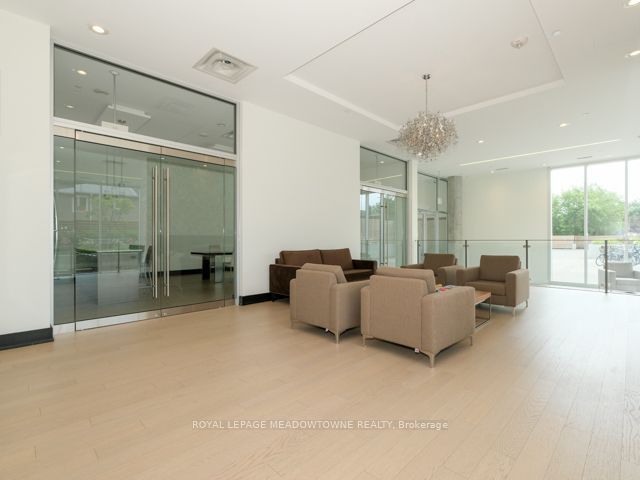 Unit 1002 - 2055 Danforth Avenue, Toronto 3