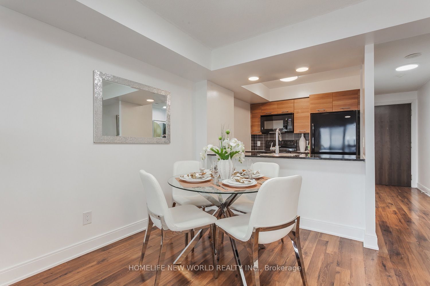 Unit 3211 - 125 VILLAGE GREEN Square, Scarborough 2