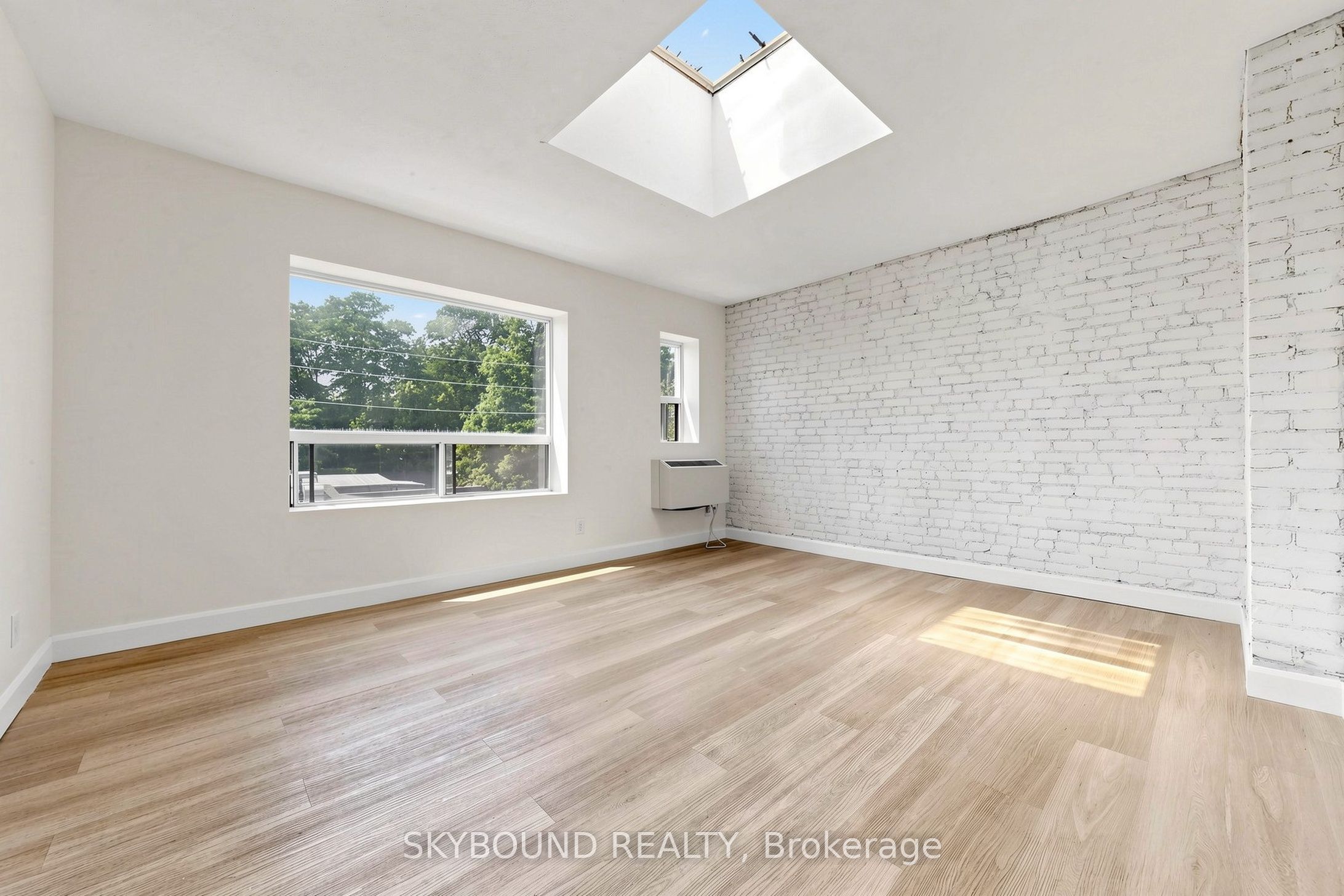 Unit G - 131 Wineva Avenue, Toronto 3