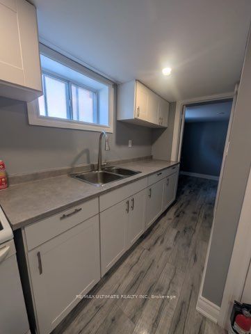 Unit Basement - 251 College Avenue, Oshawa 3