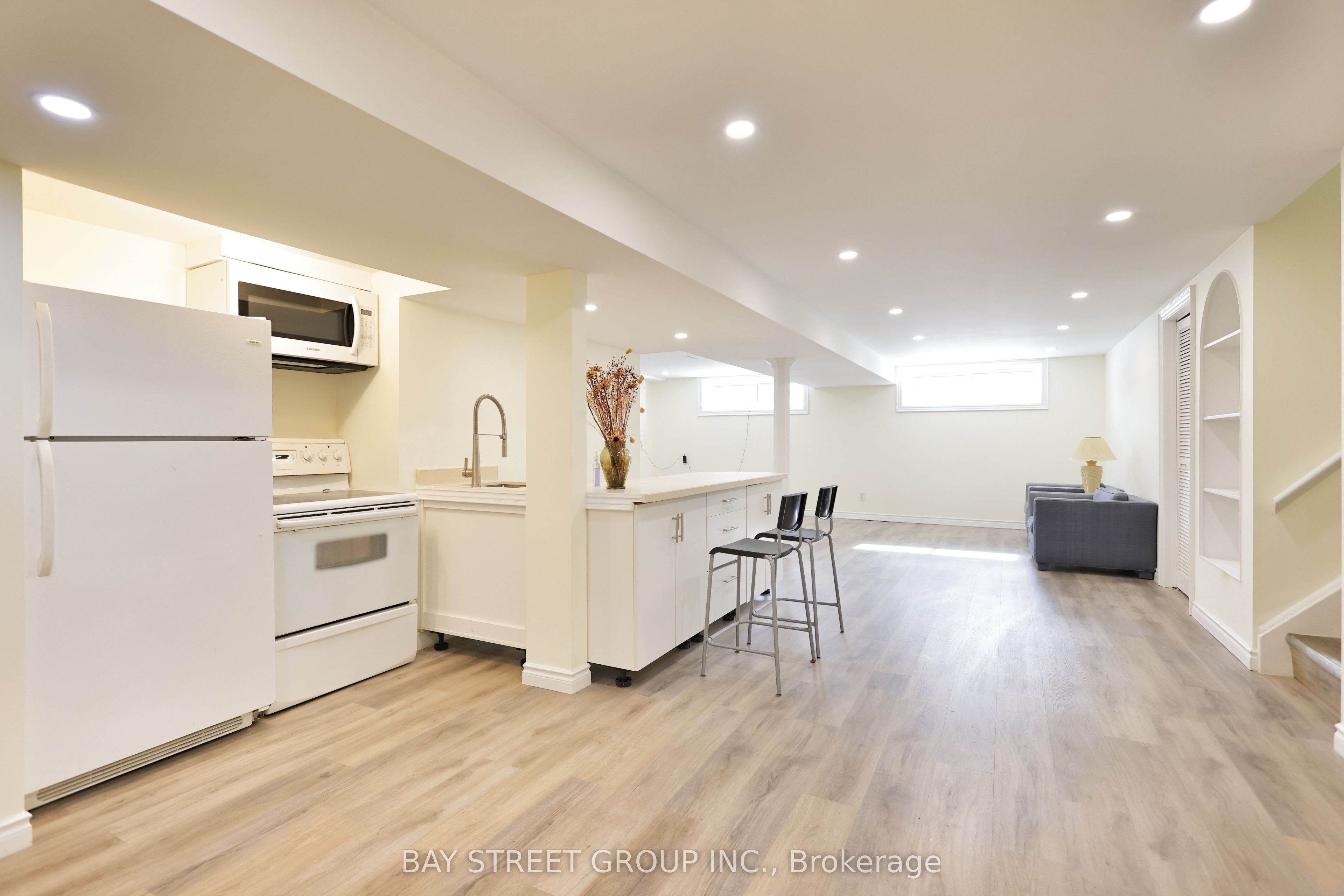 Unit Bsmt - 22 Wardencourt Drive, Scarborough 2