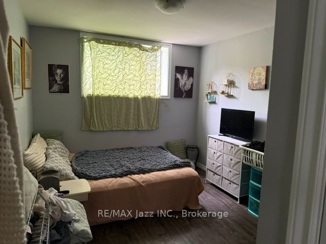 Unit 2 - 43 Wayne Avenue, Oshawa 5