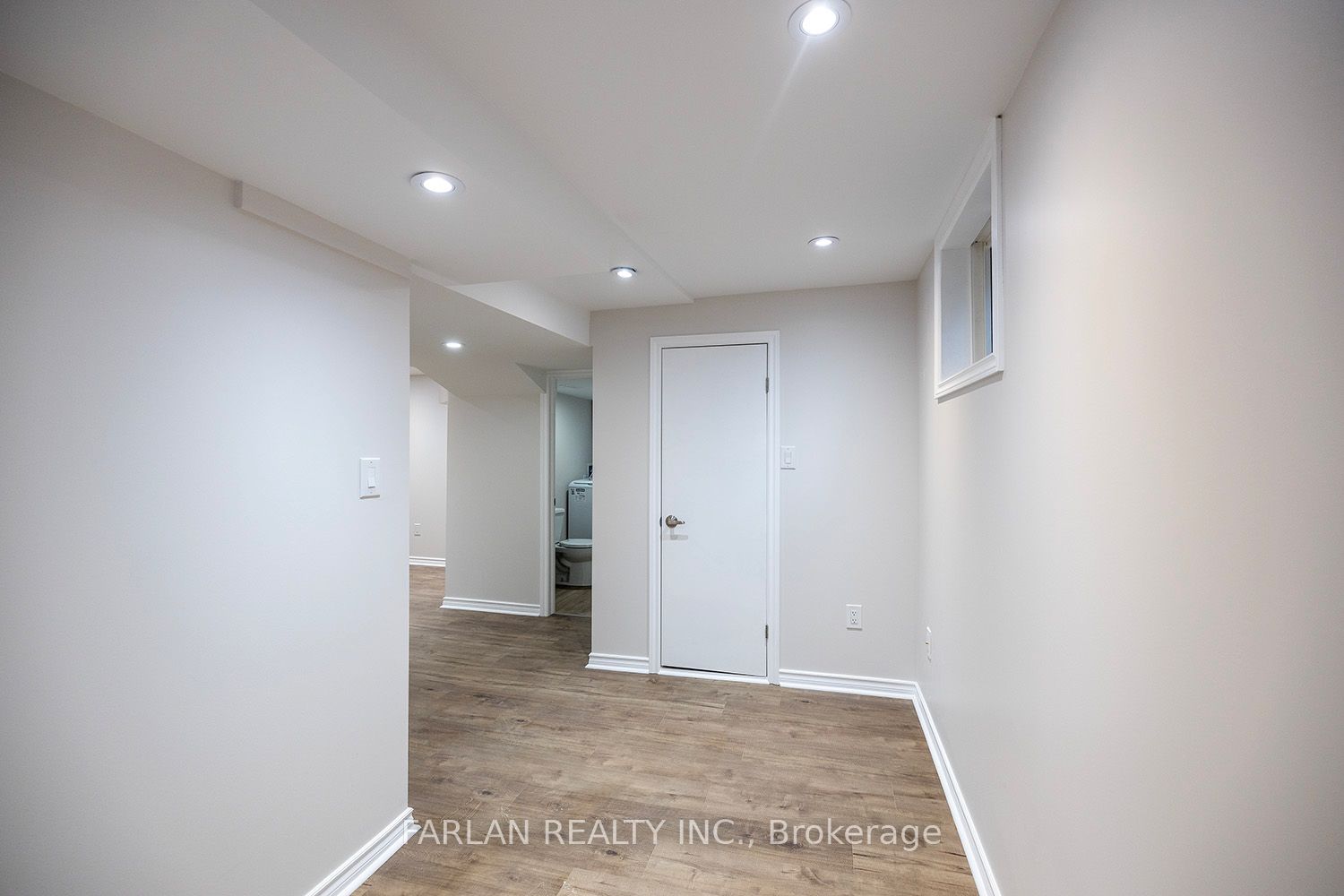Unit Bsmt1 - 621 Gibbons Street, Oshawa 3