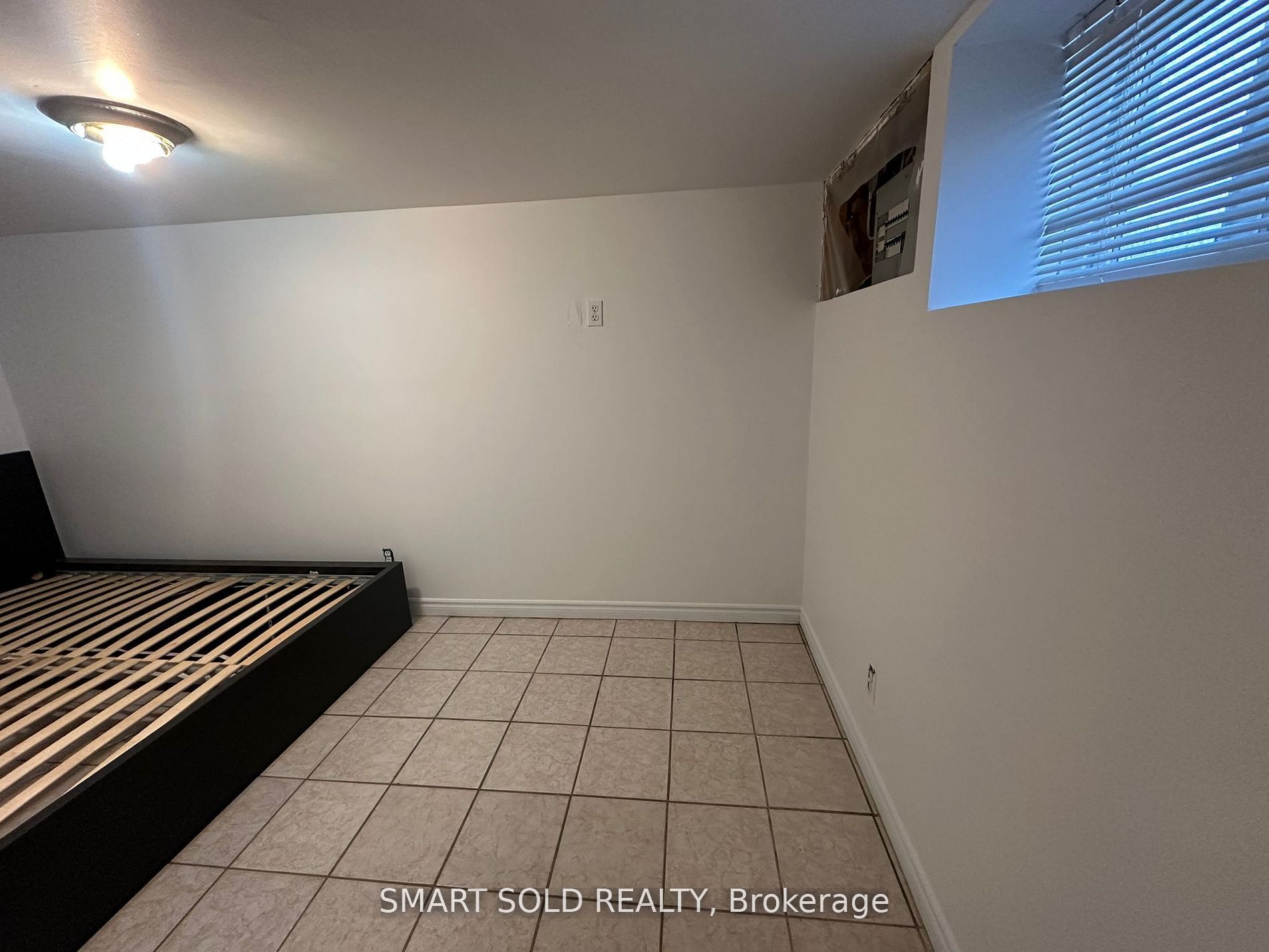 Unit Basement - 41 Maybourne Avenue, Scarborough 3
