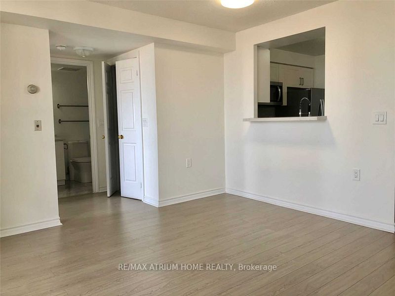 Unit 2010 - 2627 Mccowan Road, Scarborough 4