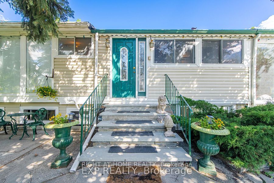 Unit Main Floor - 43 Ridgemoor Avenue, Scarborough 2