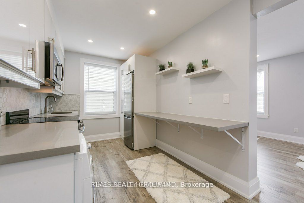 Unit 1 - 1492 Dundas Street E, Toronto 3