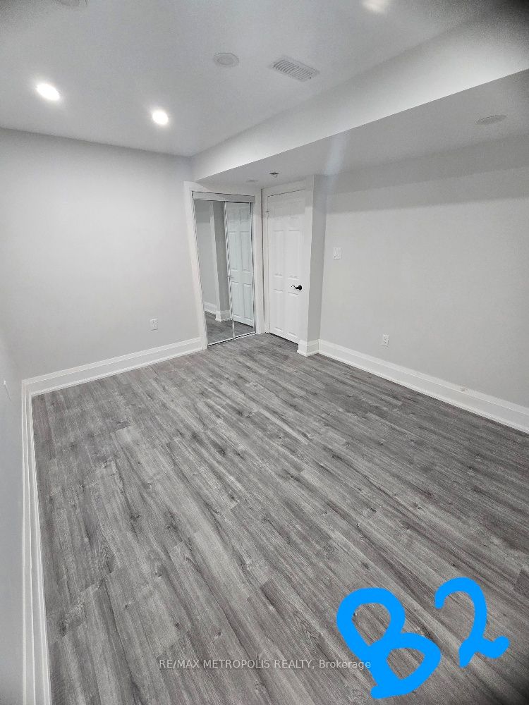 Unit Basement - 1136 Enchanted Crescent, Pickering 2