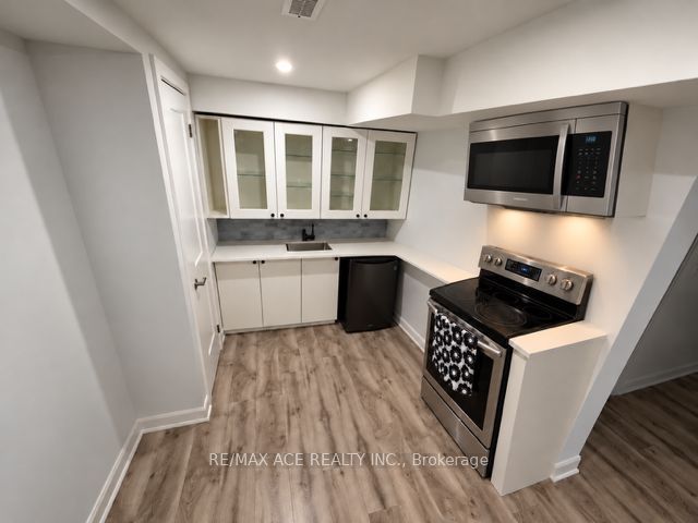 Unit Bsmt - 867 Renaissance Drive, Oshawa 4