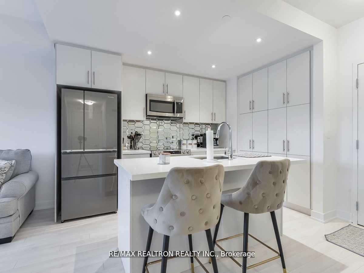 Unit 208 - 375 Sea Ray Avenue, Innisfil 3