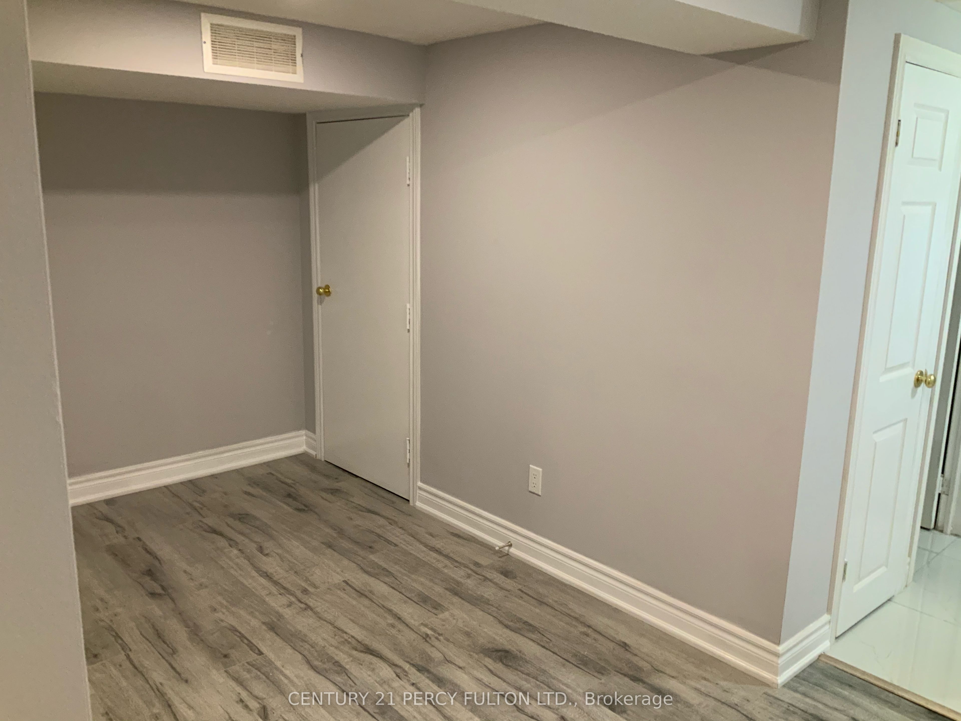 Unit Bsmt - 22 Mill Street, Markham 4