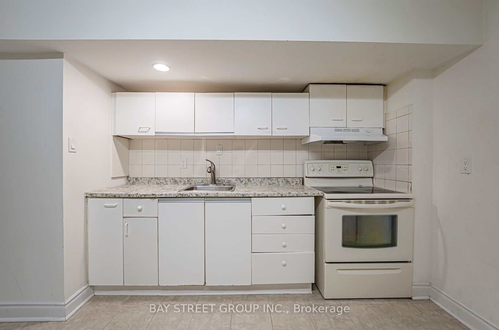 29 Ashmore Crescent, Markham 3