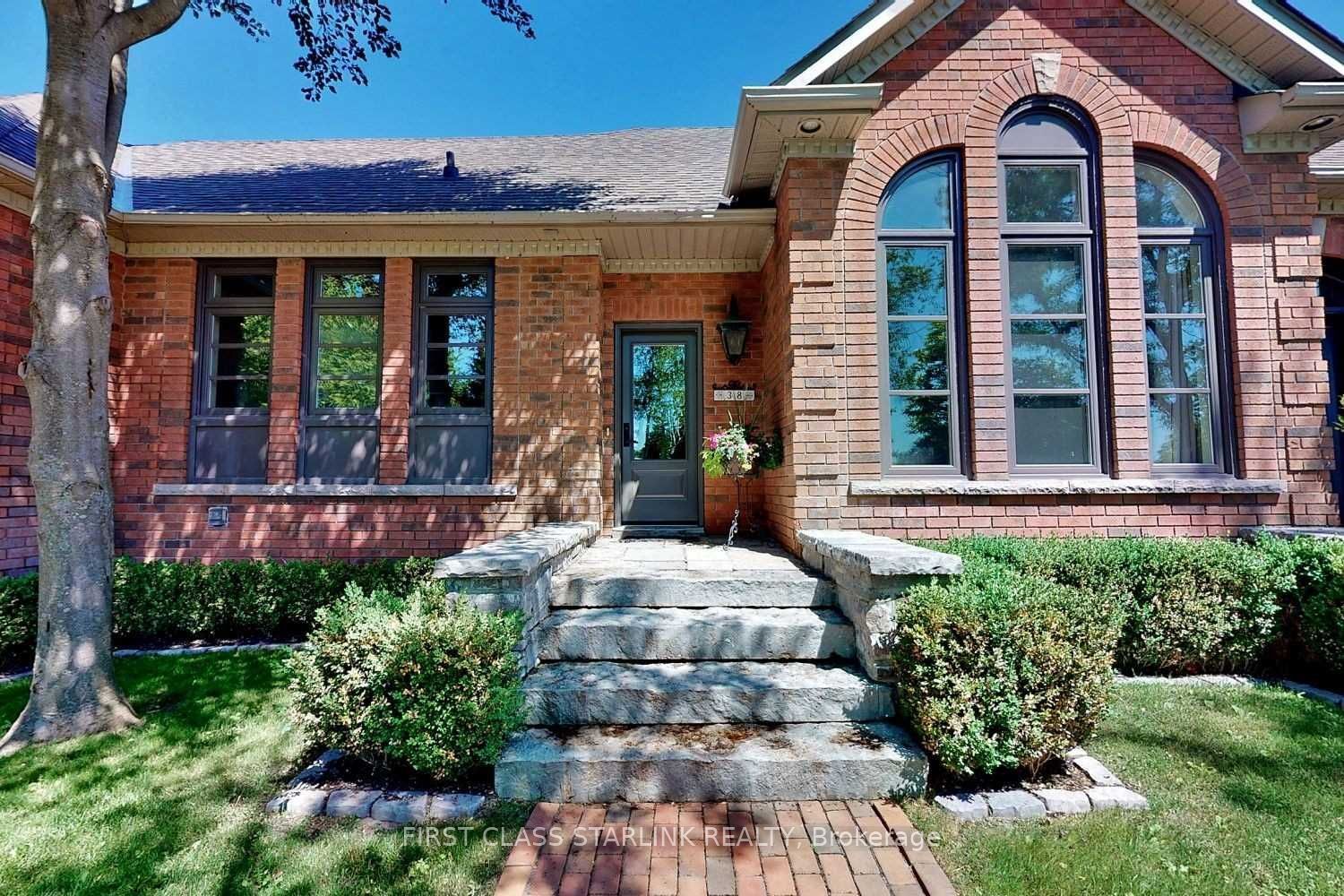 38 Kensington Drive, Richmond Hill 5