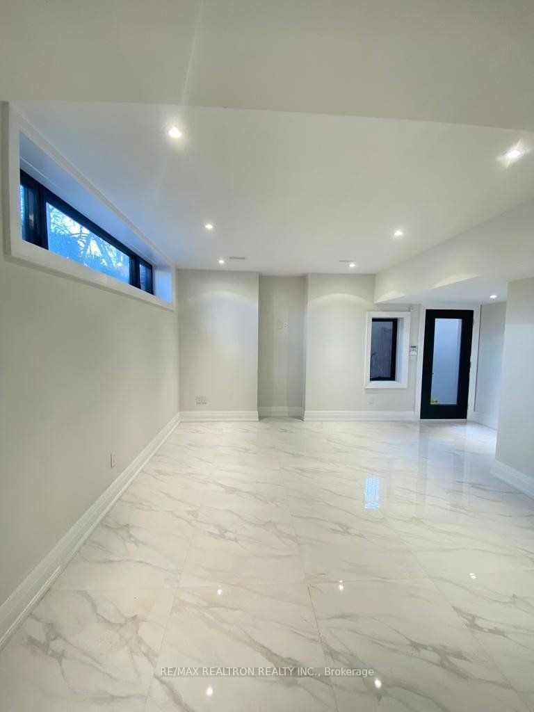Unit Lower L - 25 Lancer Drive, Vaughan 4
