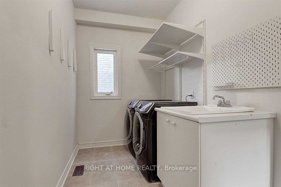 57 Bayswater Avenue, Richmond Hill 5