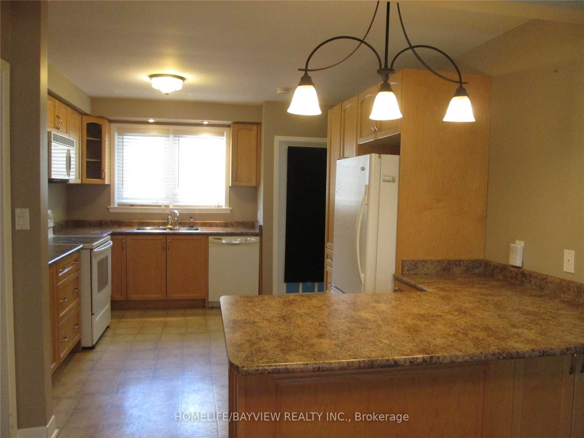 Unit Main Level - 303 Millard Avenue, Newmarket 3