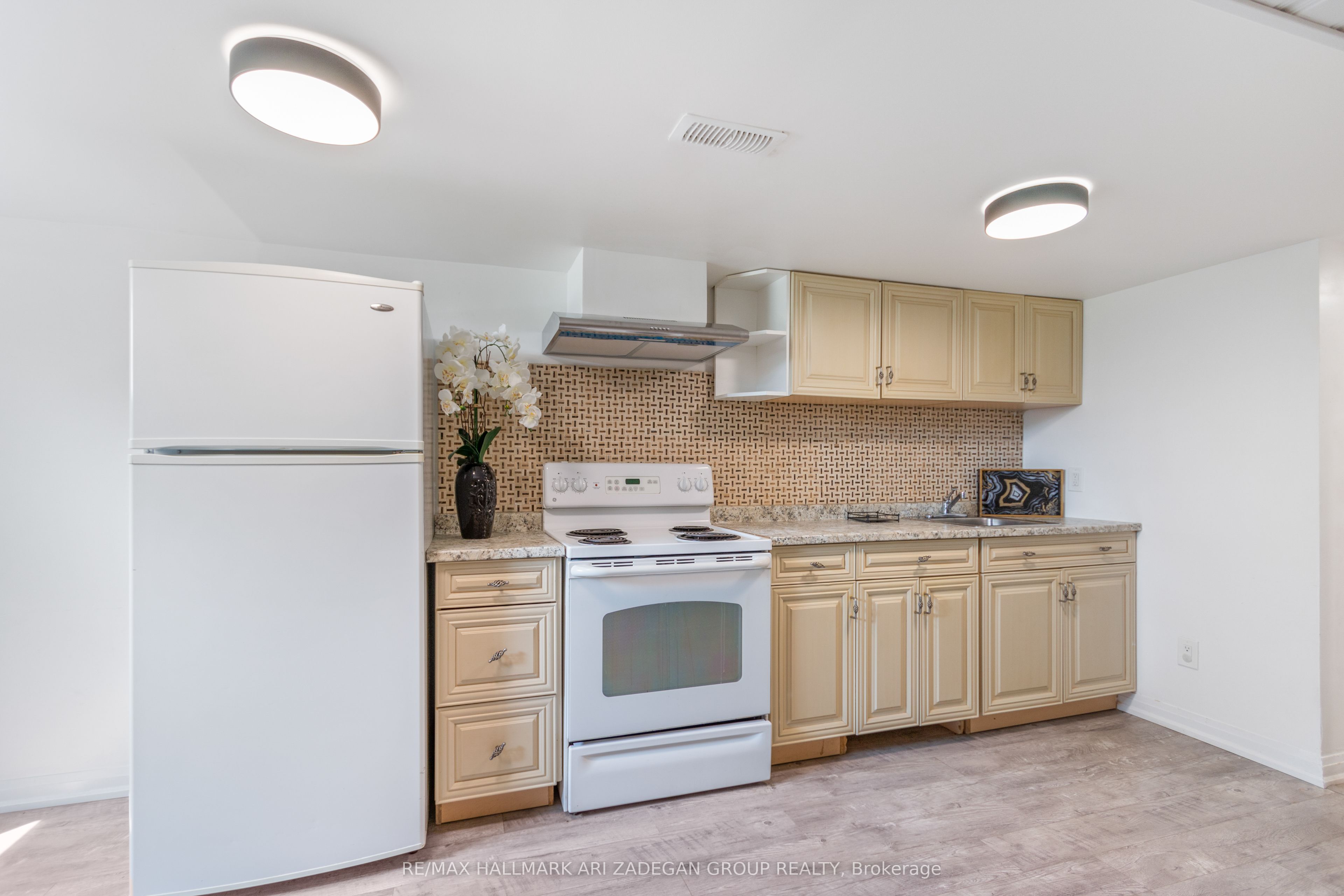 Unit LF - 149 Septonne Avenue, Newmarket 5