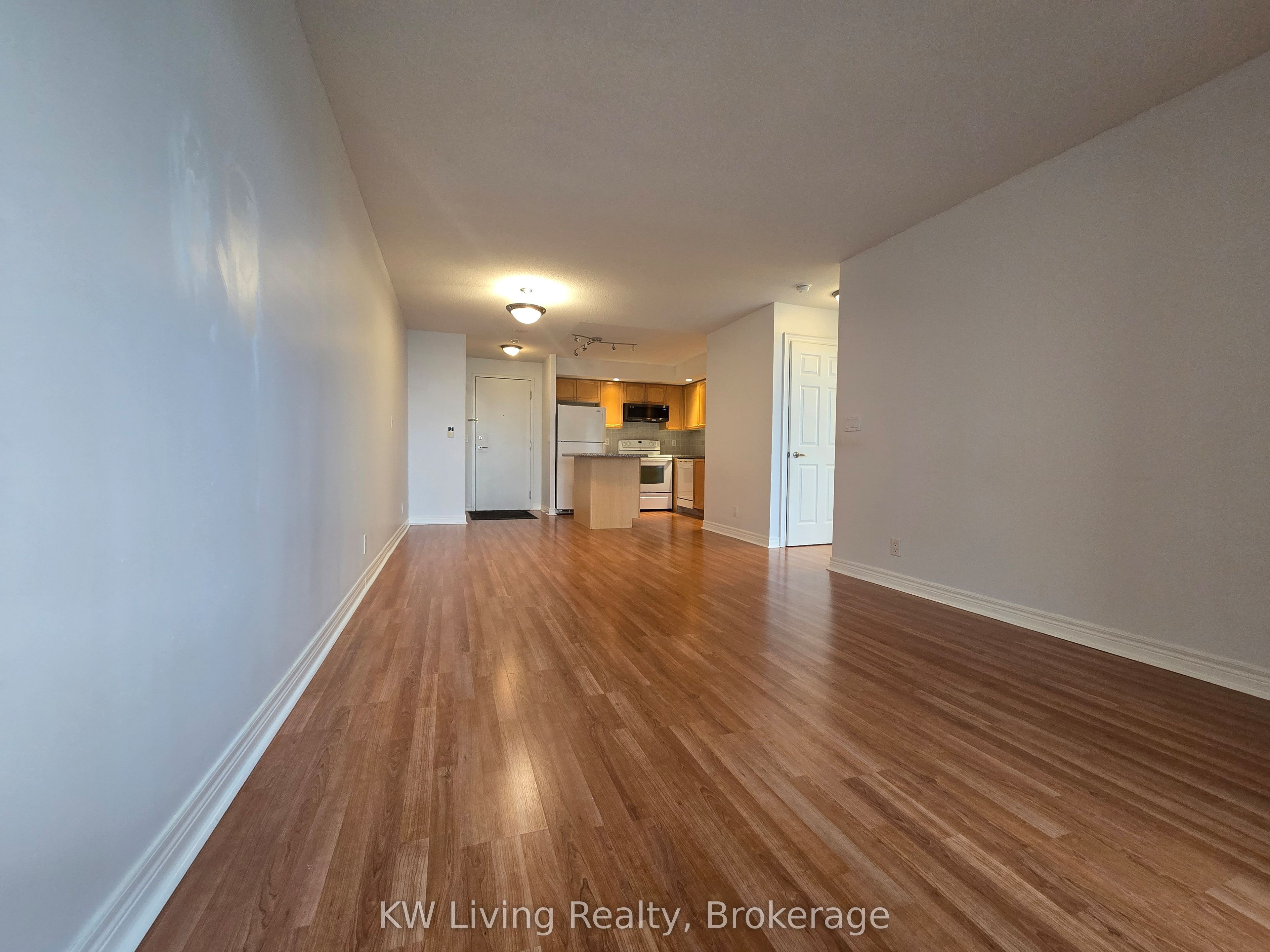 Unit 701 - 33 Cox Boulevard, Markham 4