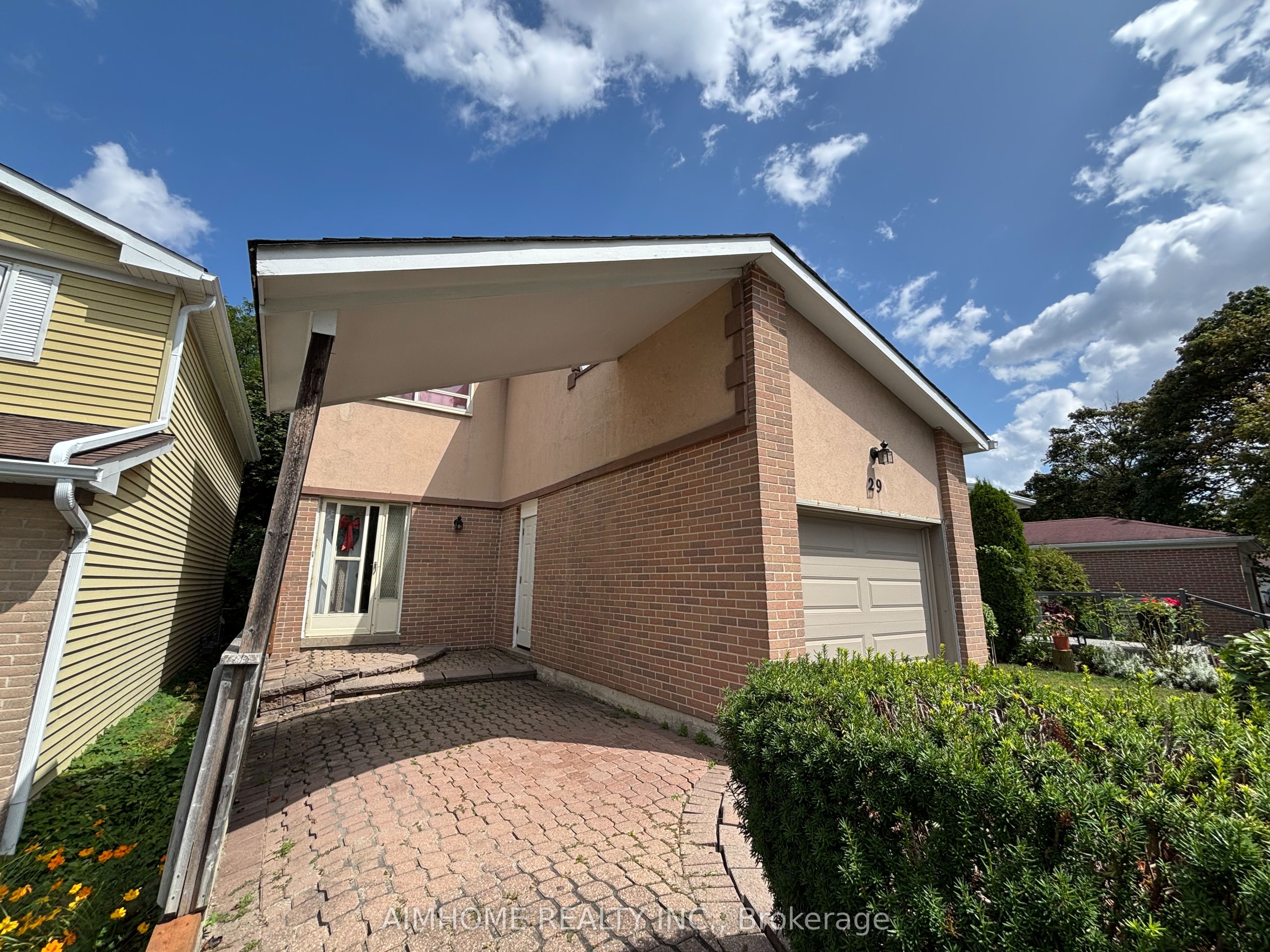 29 Snowshoe Crescent, Markham 5