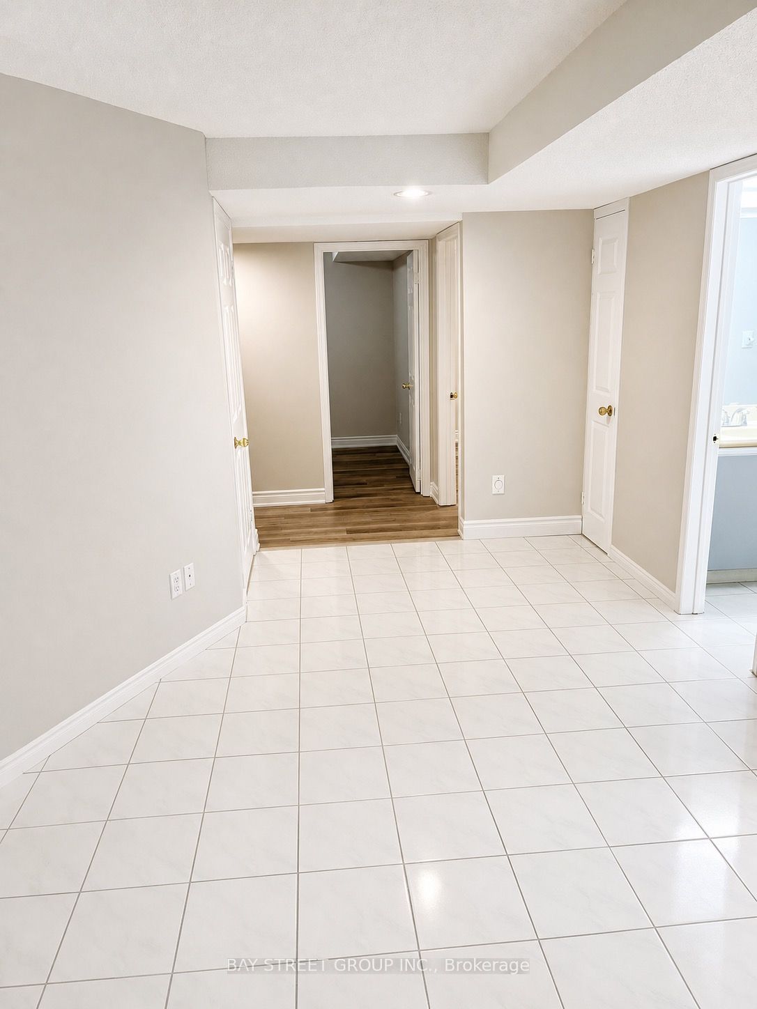 Unit BSMT - 21 Larratt Lane, Richmond Hill 5