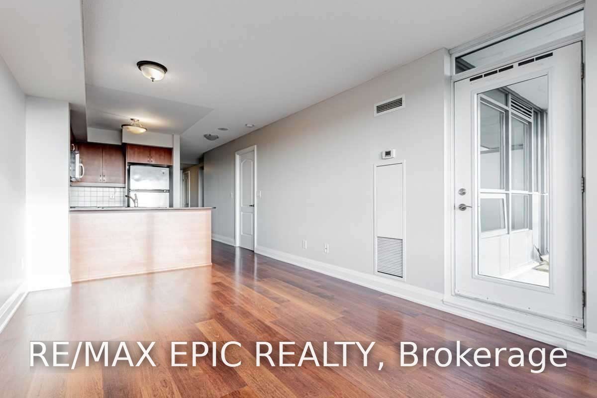 Unit 810 - 30 North Park Road, Vaughan 4