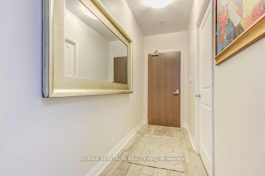 Unit 105 - 75 North Park Road, Vaughan 3