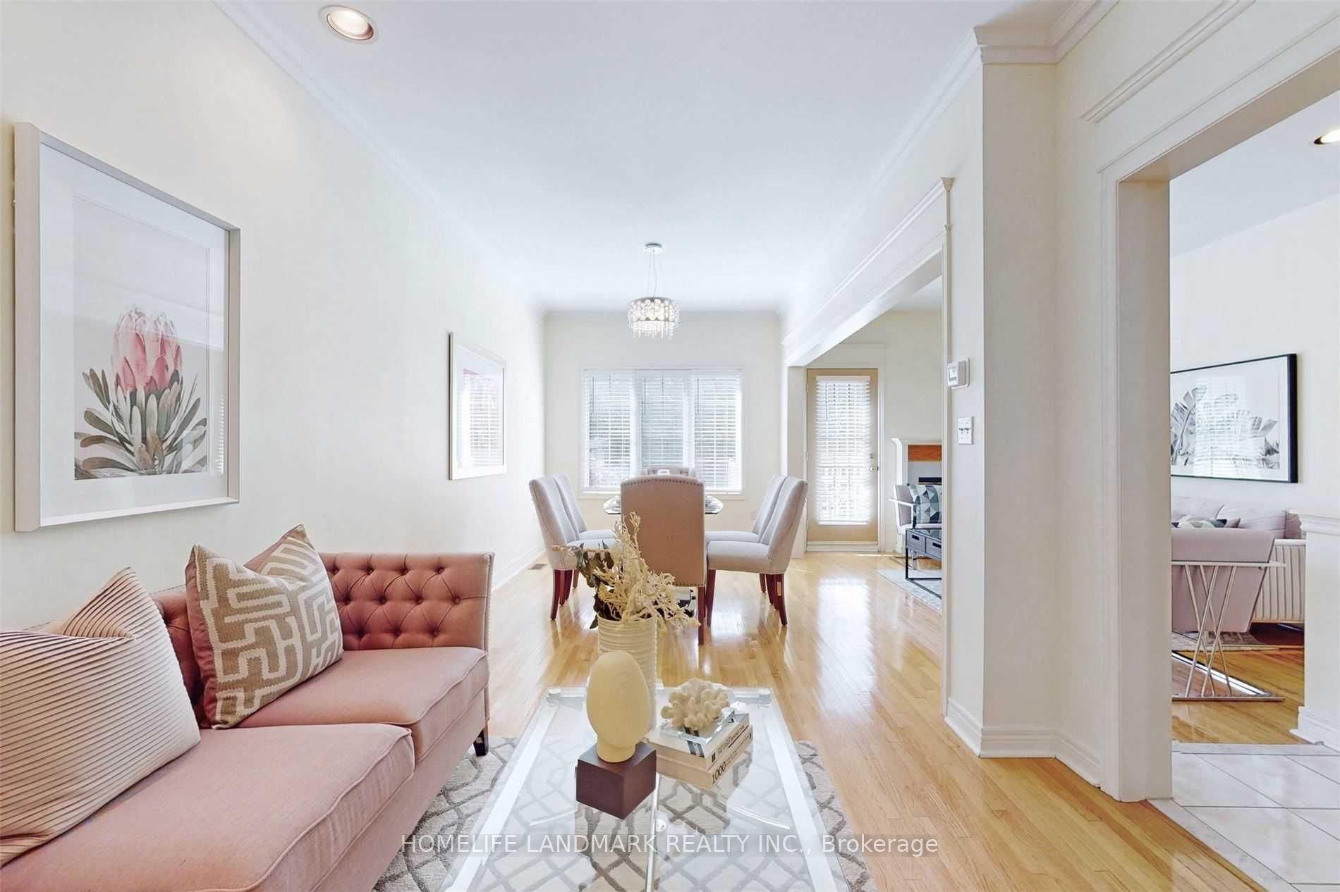 22 Kingsbridge Circle, Vaughan 4