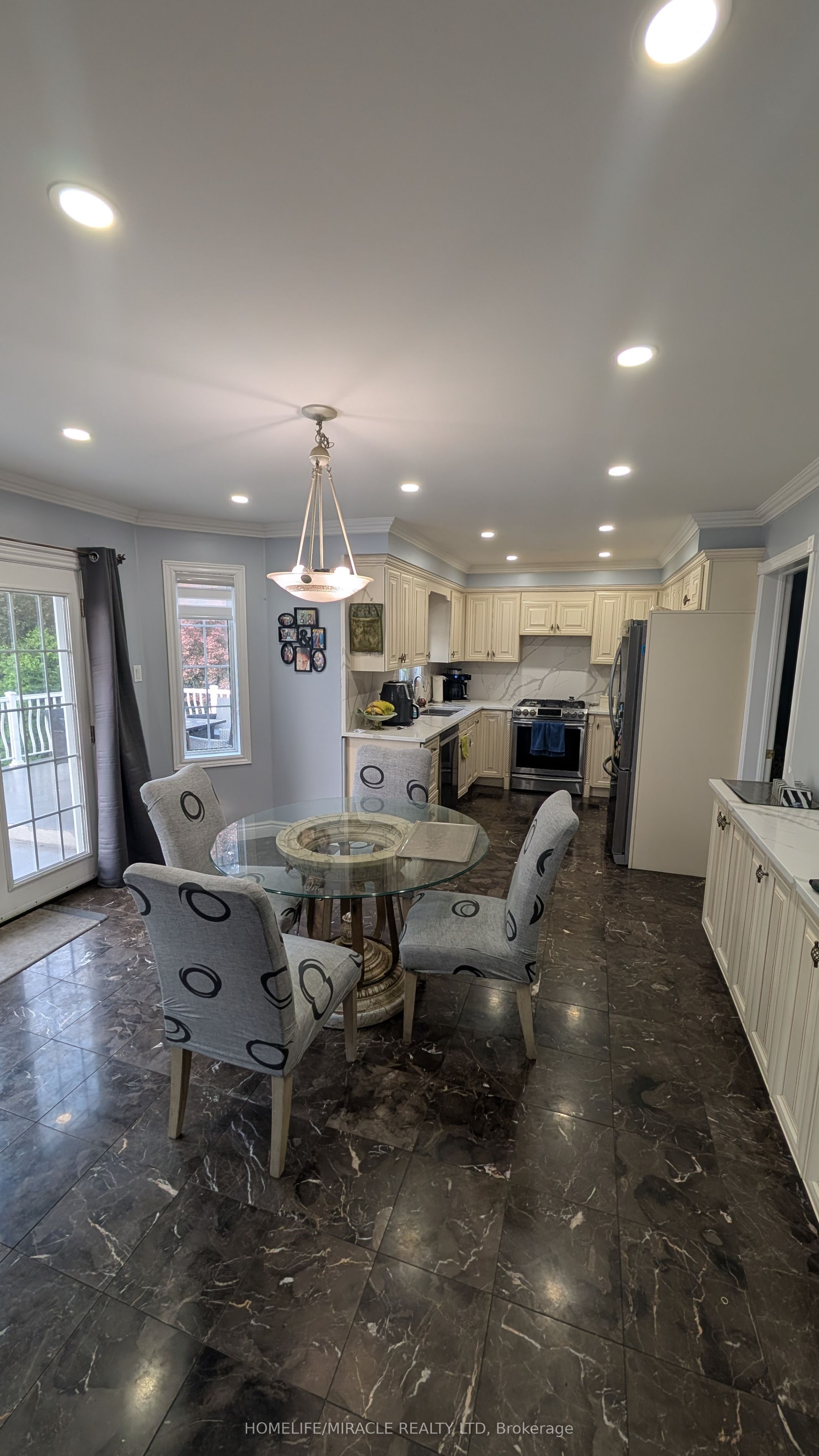 65 Timber Lane, Vaughan 2
