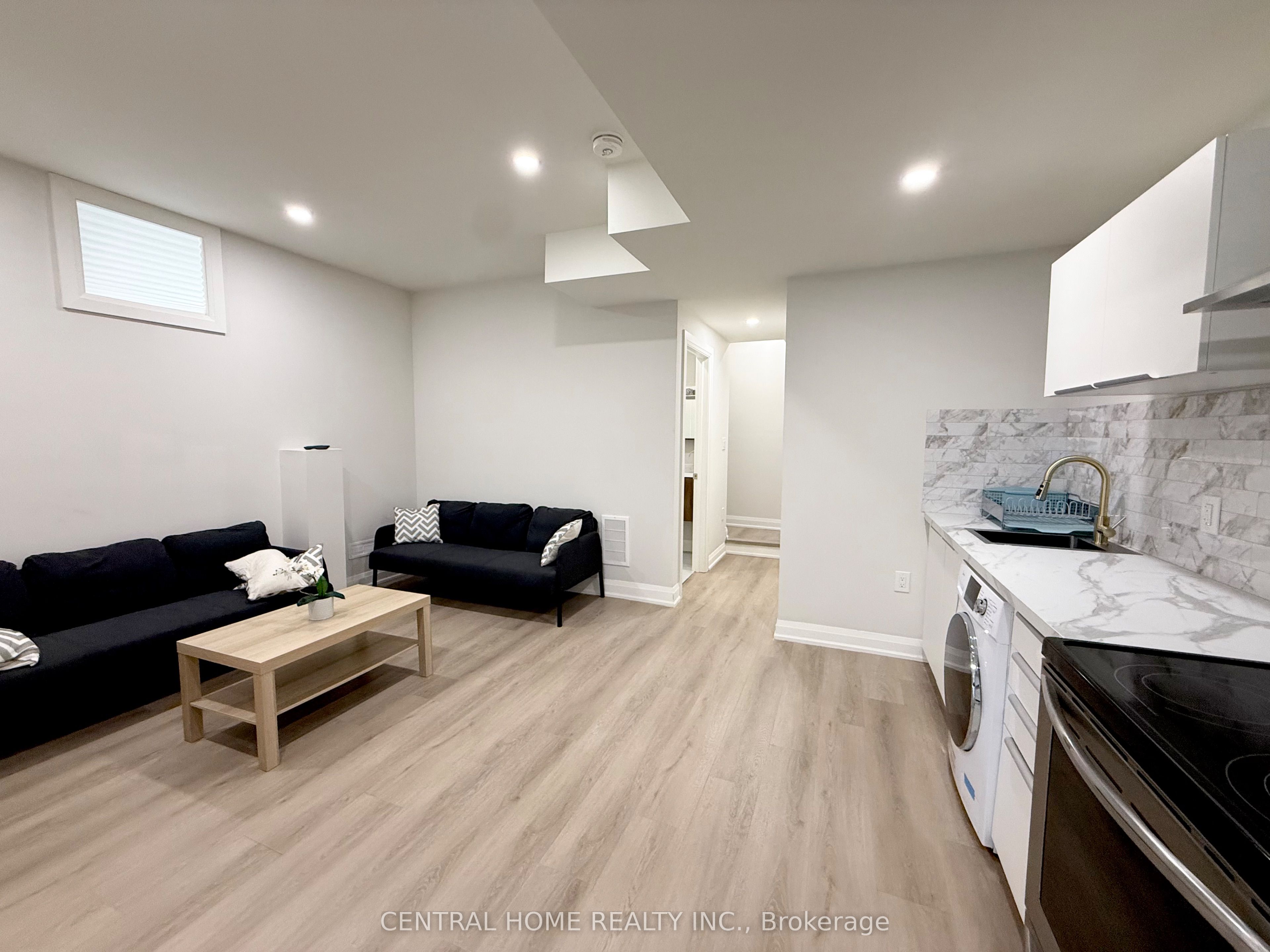 2954 Elgin Mills Road E, Markham 2