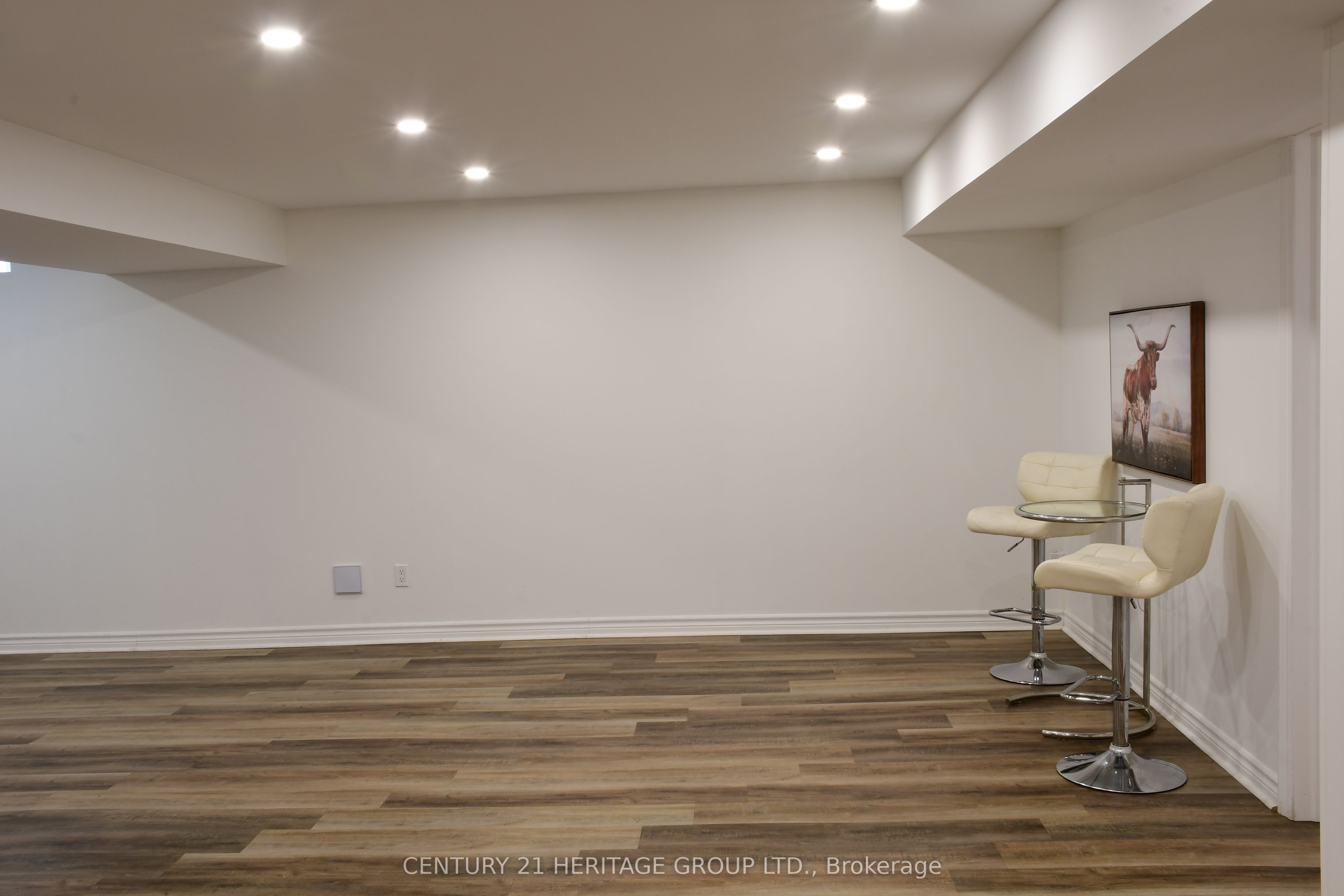 Unit Lower - 116 Marbella Road, Vaughan 5