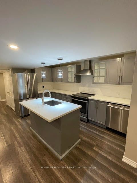 Unit Basement - 1 Kennedy Boulevard, New Tecumseth 2