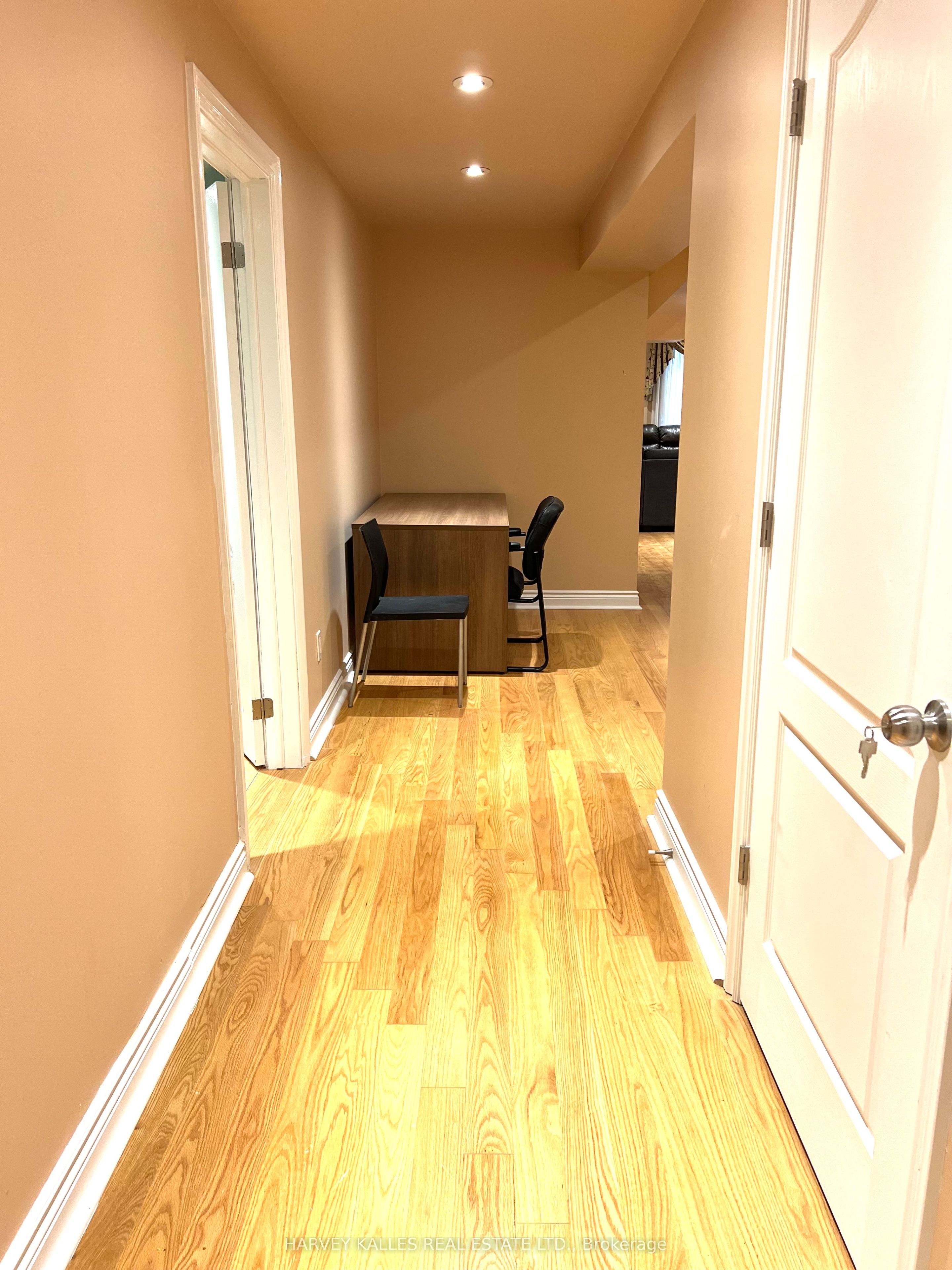 Unit Bsmt - 44 Ann Louise Crescent, Markham 5