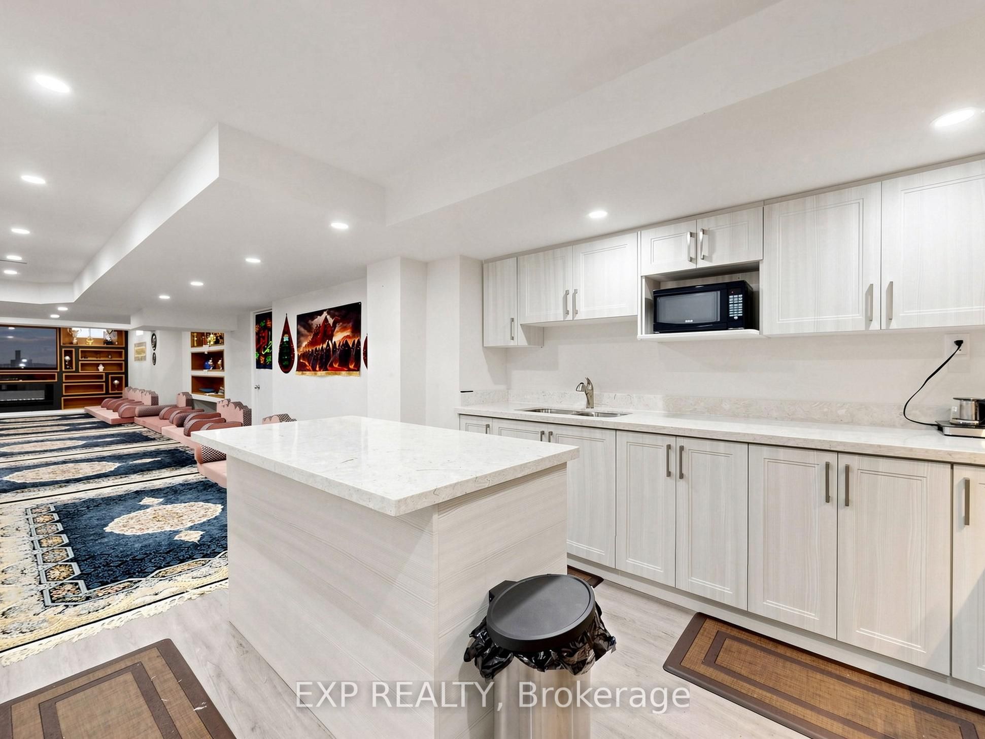 Unit Bsmt - 500 Mcgregor Farm Trail, Newmarket 4