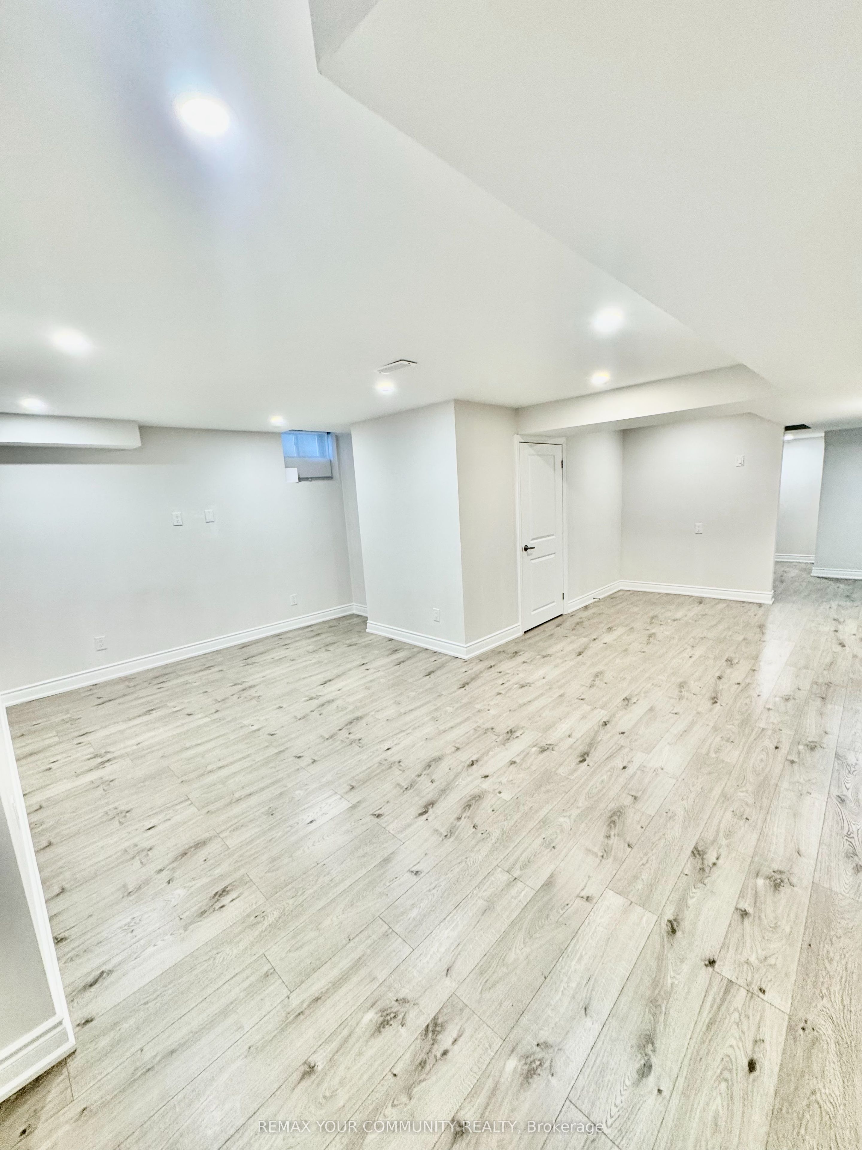 Unit Basement Apartment - 51 Murray Leonard Lane, East Gwillimbury 3
