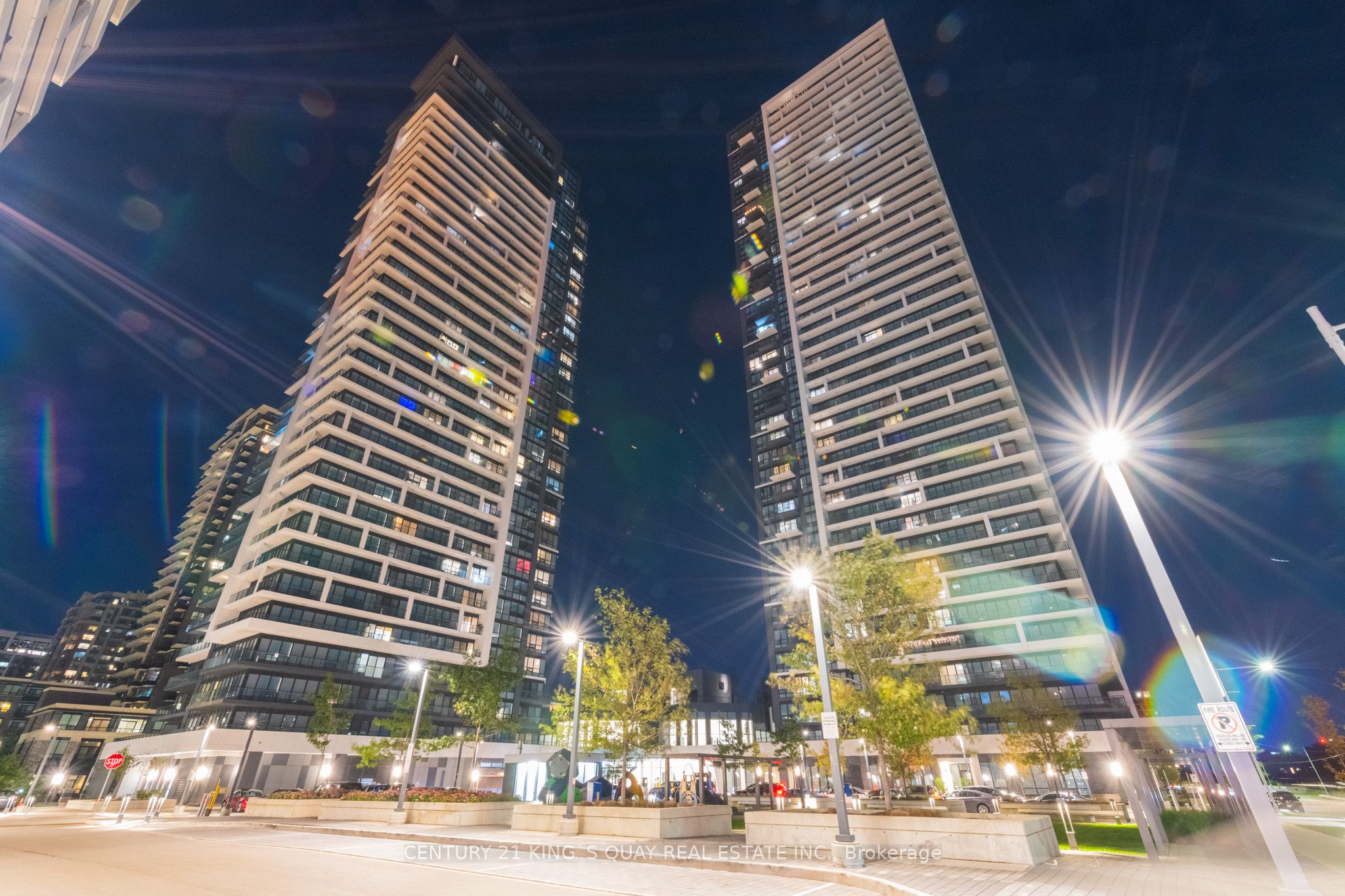 Unit 1702 - 18 Water Walk Drive, Markham 3