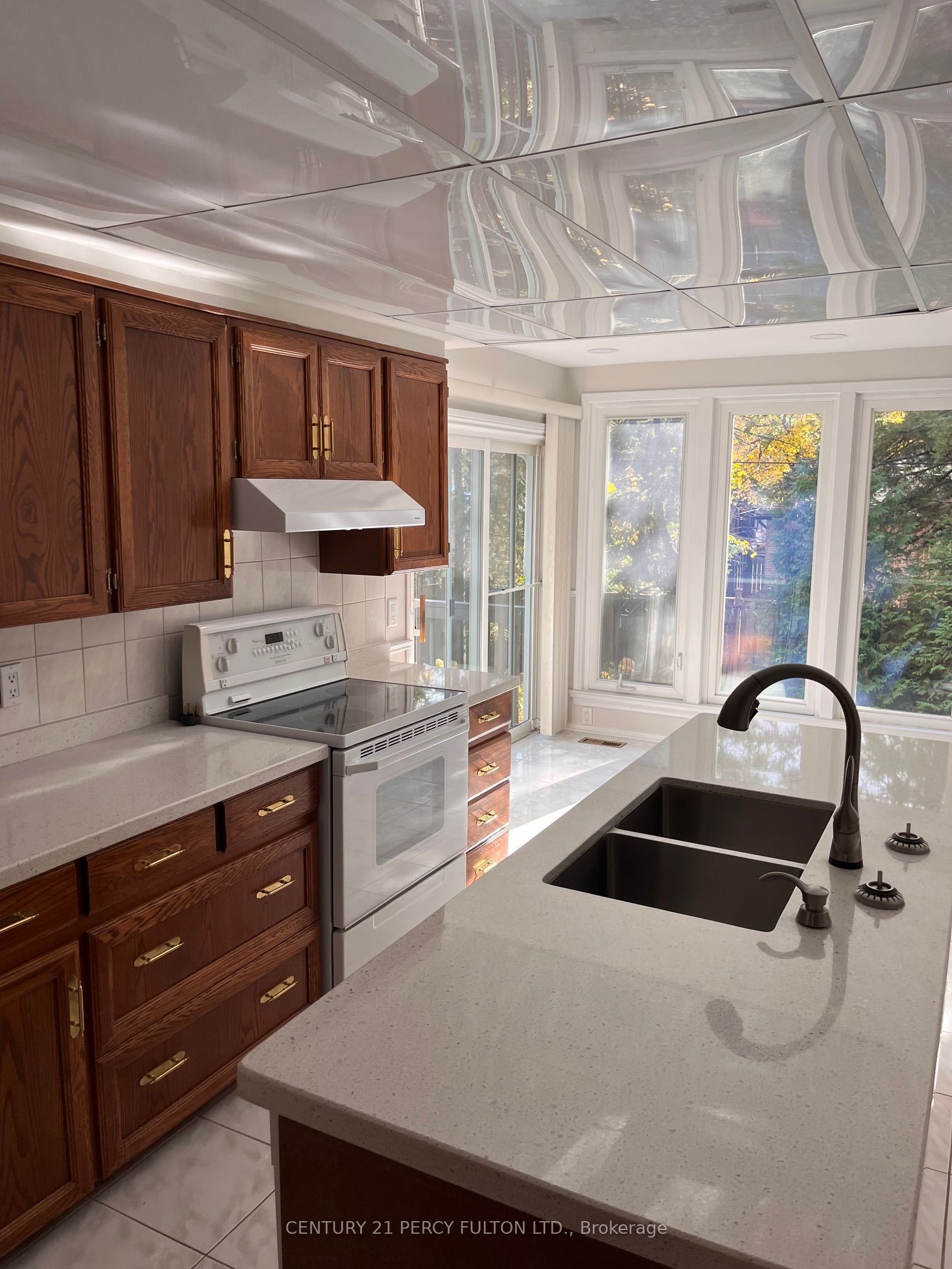 Unit Main - 380 Tareyton Road, Richmond Hill 2