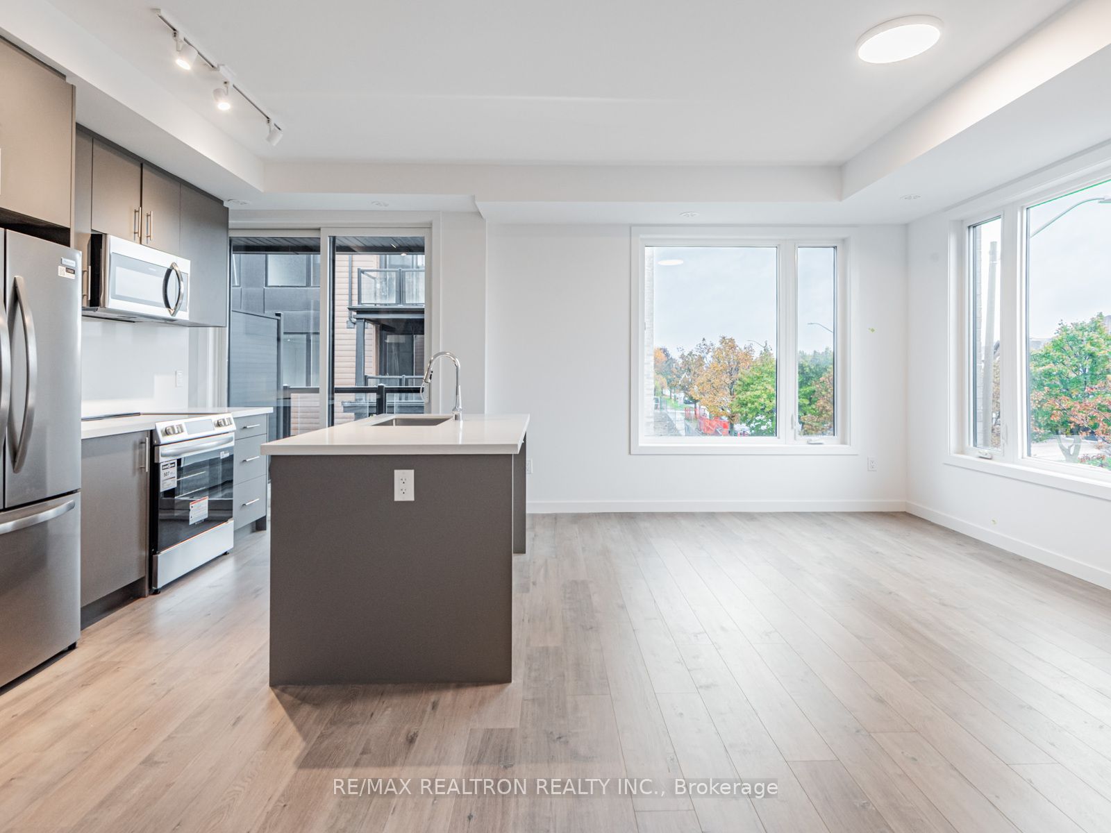 Unit 31 - 117 Marydale Avenue, Markham 5
