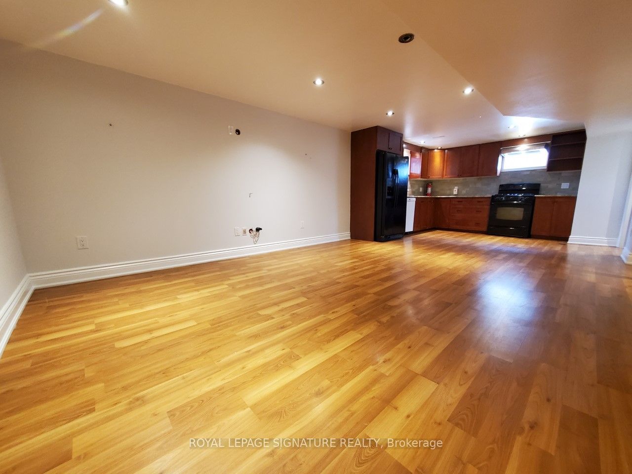 11 Patrick Drive, Aurora 2